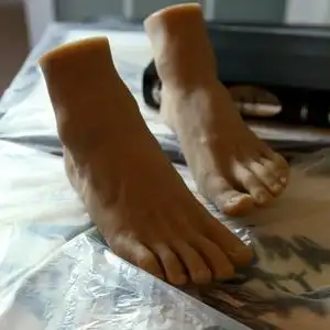 香缘模型小麦色男脚仿真足模仿真白袜子拍摄脚真人硅胶倒模道具