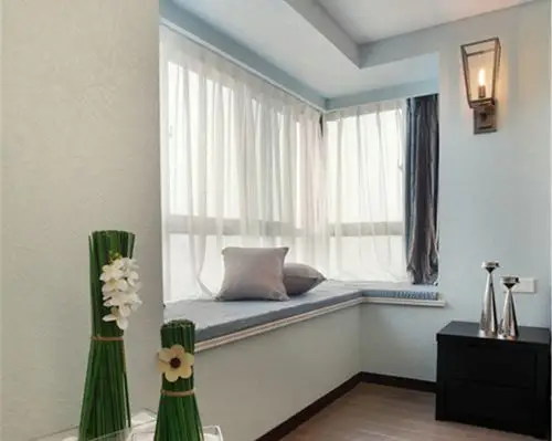 90度转角飘窗做l型弯拐角罗马杆滑轨道窗帘效果图