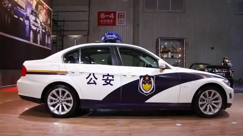 中国警车发展史图