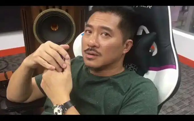 邵仲衡 #痞帅 #气质这一块拿捏死死的 #这样的男神你们喜欢吗 (1)