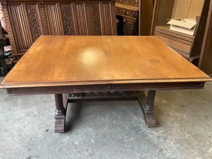 1880年左右法国进口哥特式餐桌价格合适核桃木材质高159 - 抖音