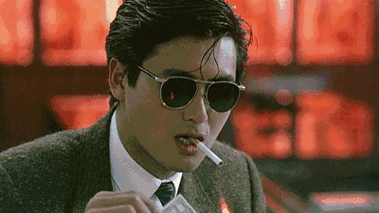 据说,一开始在《英雄本色》中小马哥的角色是原本个女性,但吴宇森对