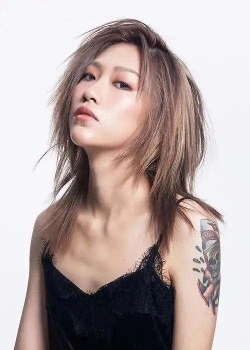 线上面试日本大秀那些打不倒我们的终将成为我们的盔甲