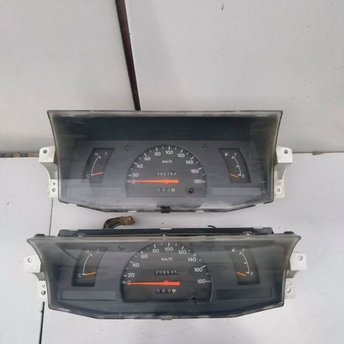 五十铃皮卡仪表盘组合仪表迈速码表里程油表水温原装拆车件