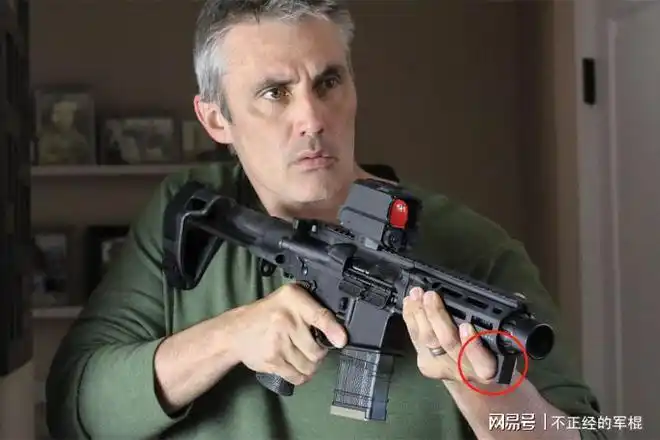 被称作最好的家庭防御武器的ddm4 pdw,可以藏进背包里的卡宾枪|丹尼尔