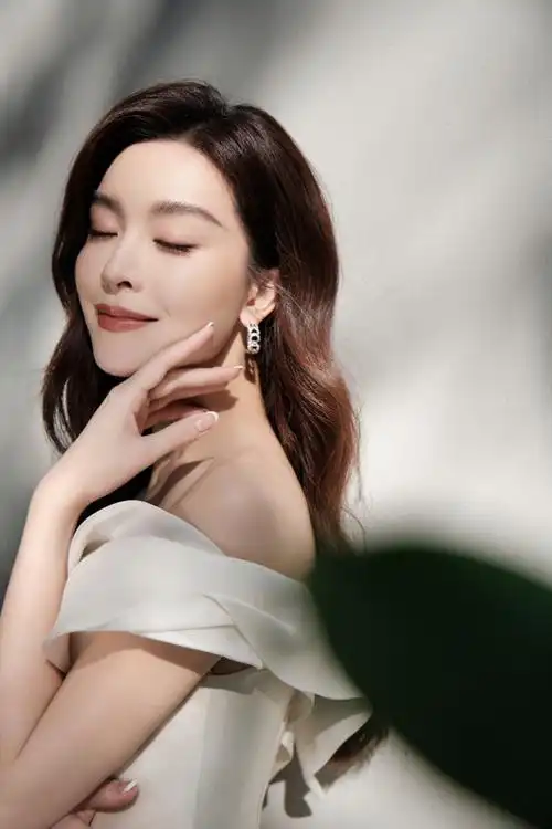 文咏珊超话辰龙新岁,@janiceman文咏珊启程海岛,颂祝奇迹之美,尽现