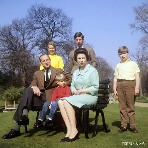 1969年,英国伊丽莎白二世女王全家福