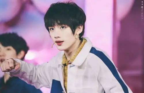 第二人生 星期五练习生 丁程鑫