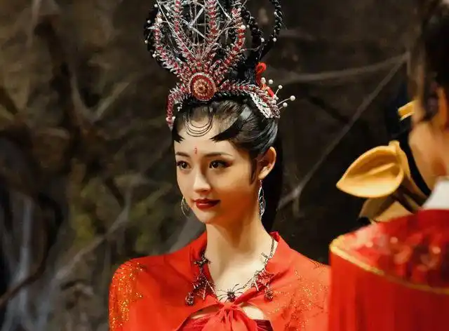 西游记的蜘蛛精被重新复刻周洁琼上演最美蜘蛛精观众太像了