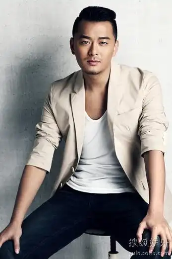 我是传奇张戈变短鞭麻五塑造草根英雄