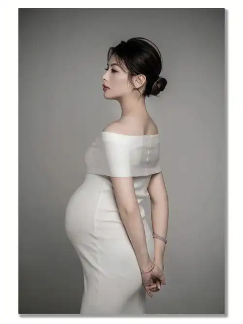 一眼就沦陷的纯白孕妇照