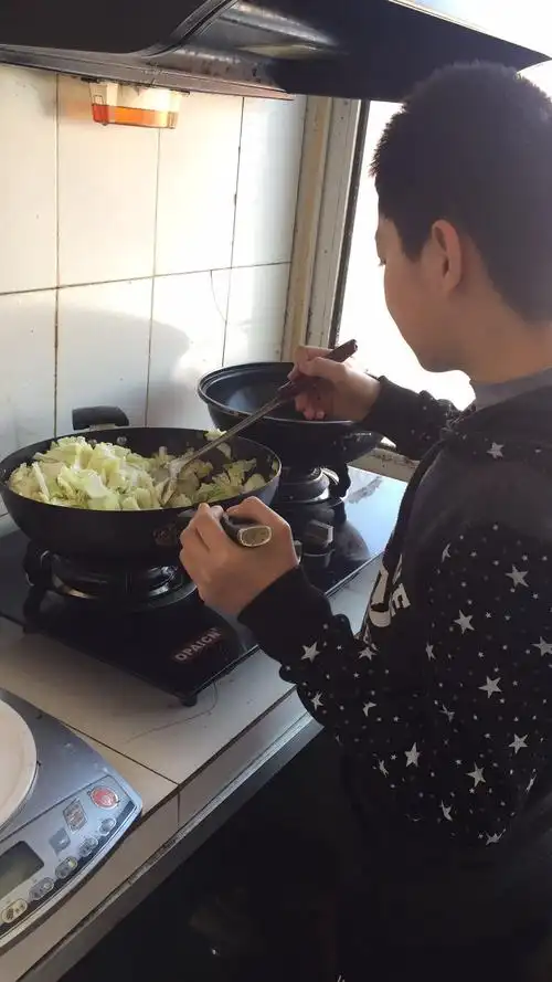 706班寒假社会实践之学做饭