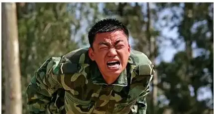 事实证明,如今42岁的王宝强,已悄悄走上了另一条道路