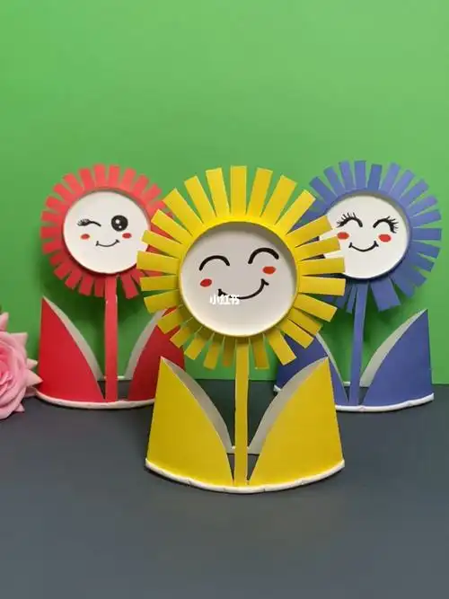 周末带孩子用纸杯做简单漂亮的向日葵吧幼儿园手工亲子手工手工