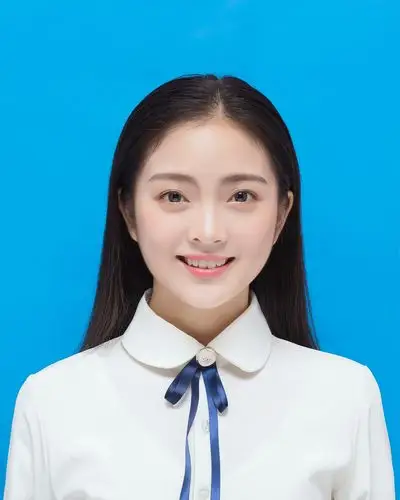 如果这个世界上曾经有这么一张证件照出现过,其他的都会变成将就.你,