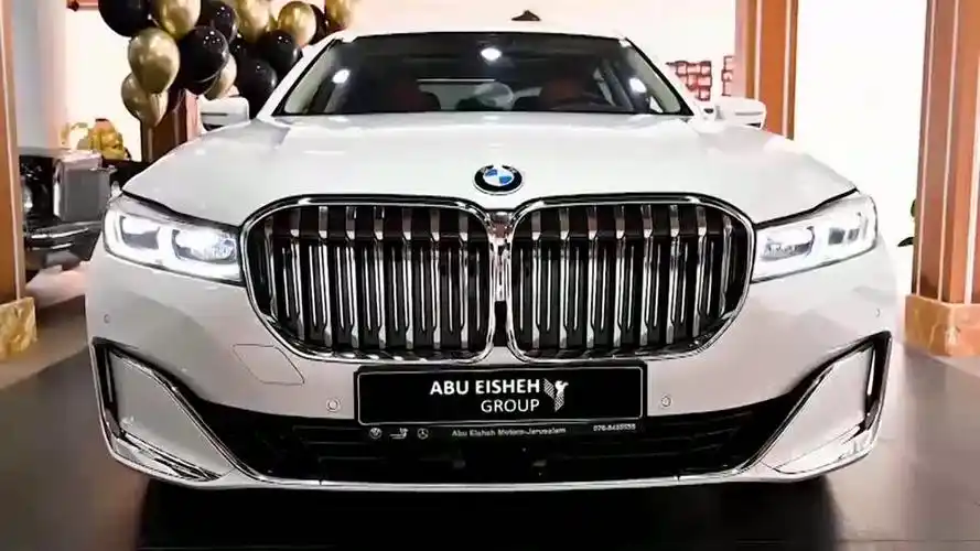 2021款宝马7系终于到货,有这颜值和内饰,买不买奔驰s级自己想-新浪