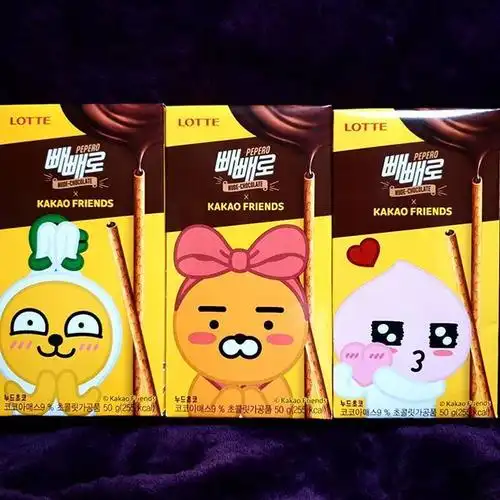 和乐天派派乐合作啦推出kakaofriends包装的派派乐巧克力棒快