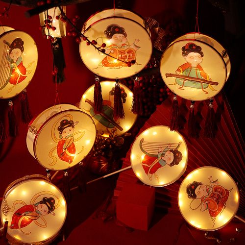 中国风团扇灯元宵节过年复古圆形灯笼汉服木柄舞蹈唐宫灯花灯成品