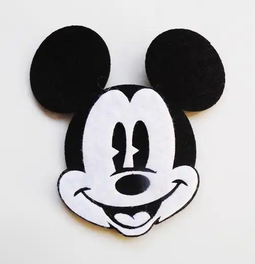 新款卡通米奇幼儿园墙贴挂饰服饰鞋帽米老鼠刺绣贴饰配件批发