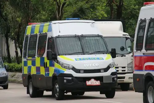 新款iveco警车 陆续抵港