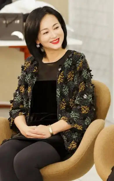 还记得20年前的碧游仙子吗如今很少拍戏却依旧美艳