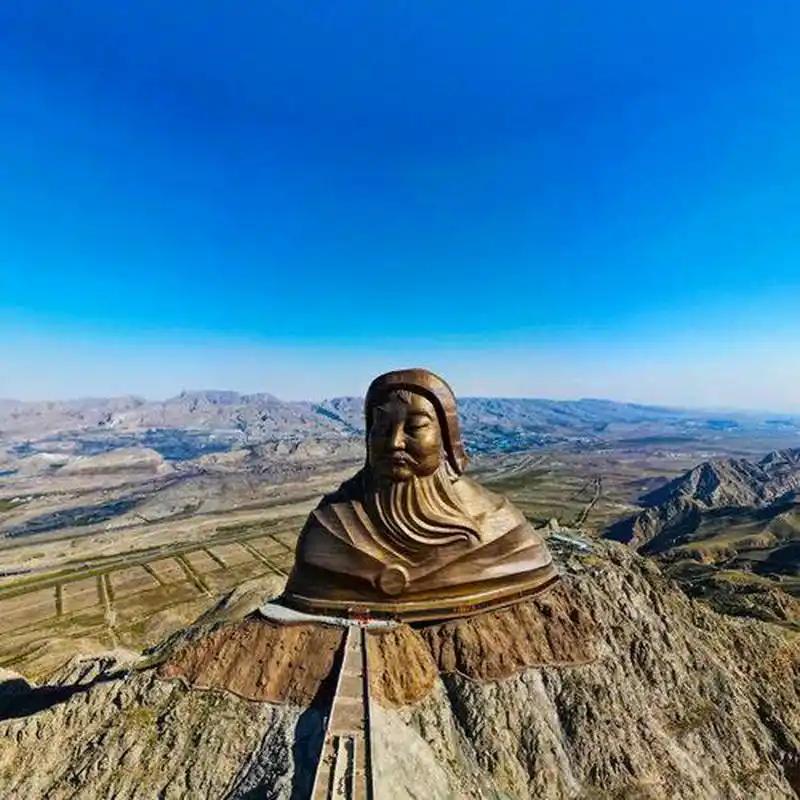 梦断甘德尔山,情断乌海胡,蝴蝶终究飞不过沧海.