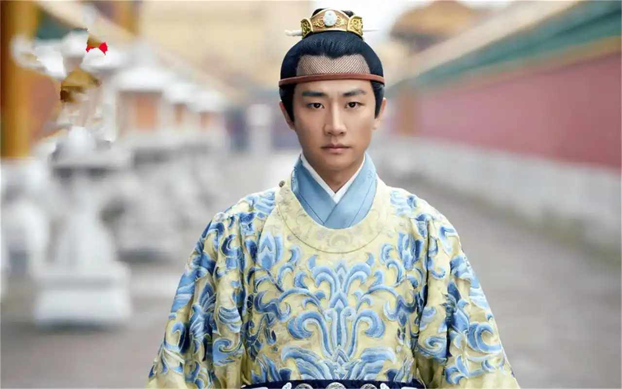 这书生以十余骑退敌数万,为进谏喷皇帝一脸口水,死后享一日国丧