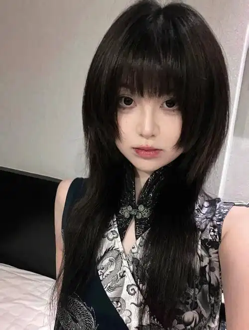 蓬松感水母头发型教程