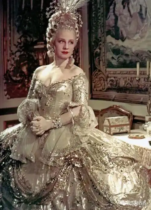 绝代艳后的情人做到这份上堪称伟大,他一辈子隐忍,浪