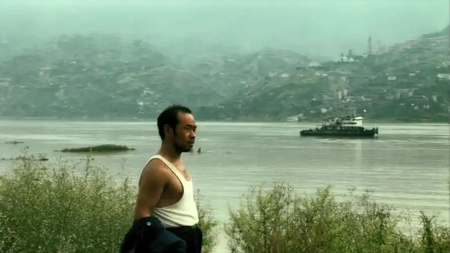 重庆影视剧:国内票房惨败的《三峡好人》,却在海外卖了4000多万