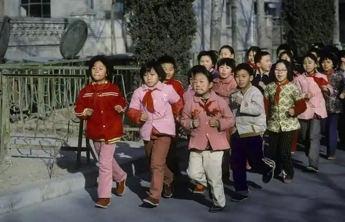 难忘读小学的日子