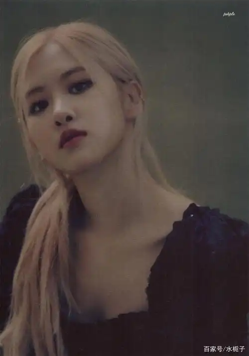 《青你2》lisa台舞惊艳全场,复古风魅力十足!