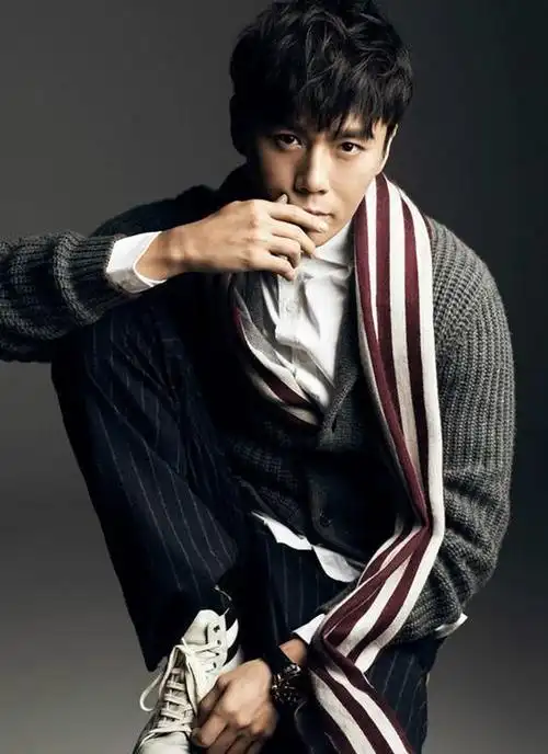 秦昊此生不遗憾了,娶了自己童年偶像当老婆,现今却长成这样子