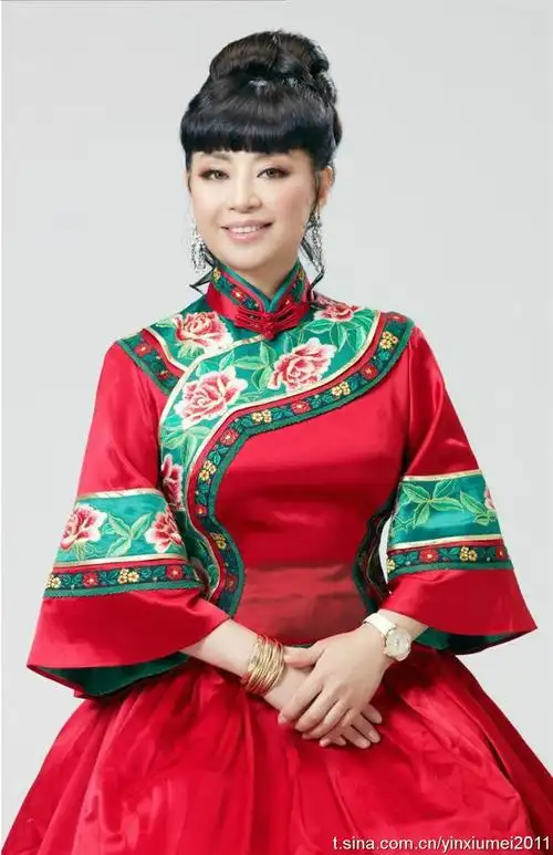 殷秀梅近照 (高清)著名歌唱家高清照