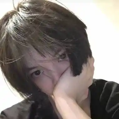 好看又很丧的女生头像 伤感难过头像女