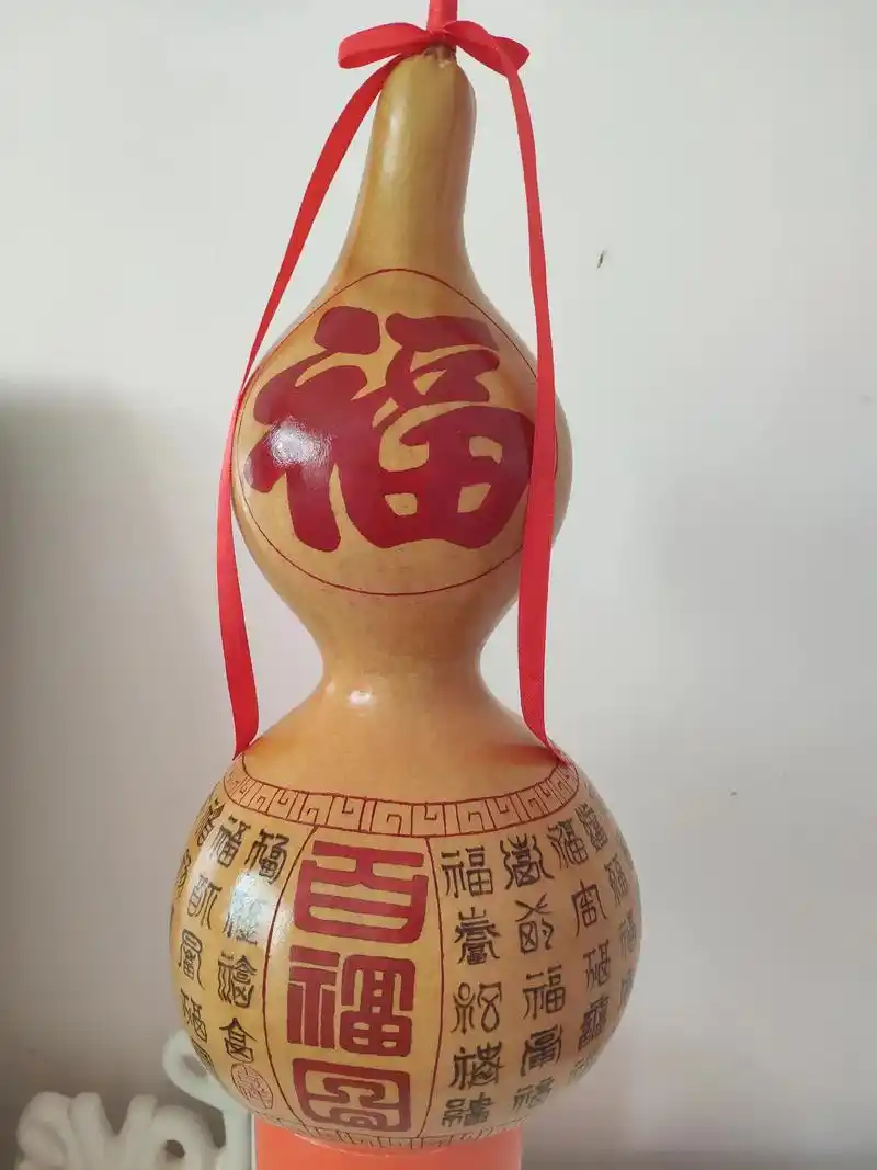 年前粉丝拿来加工的葫芦今天终于完工!最后一个压轴的,做一个百福图