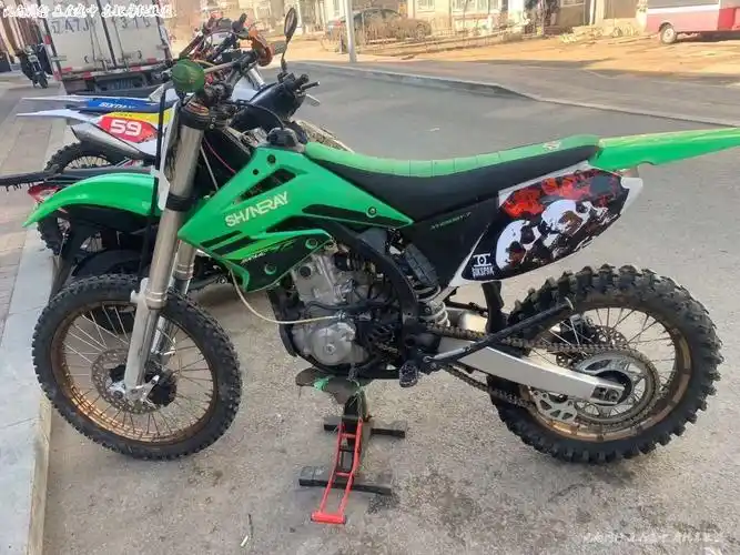 鑫源x6nc250专业场地越野摩托车