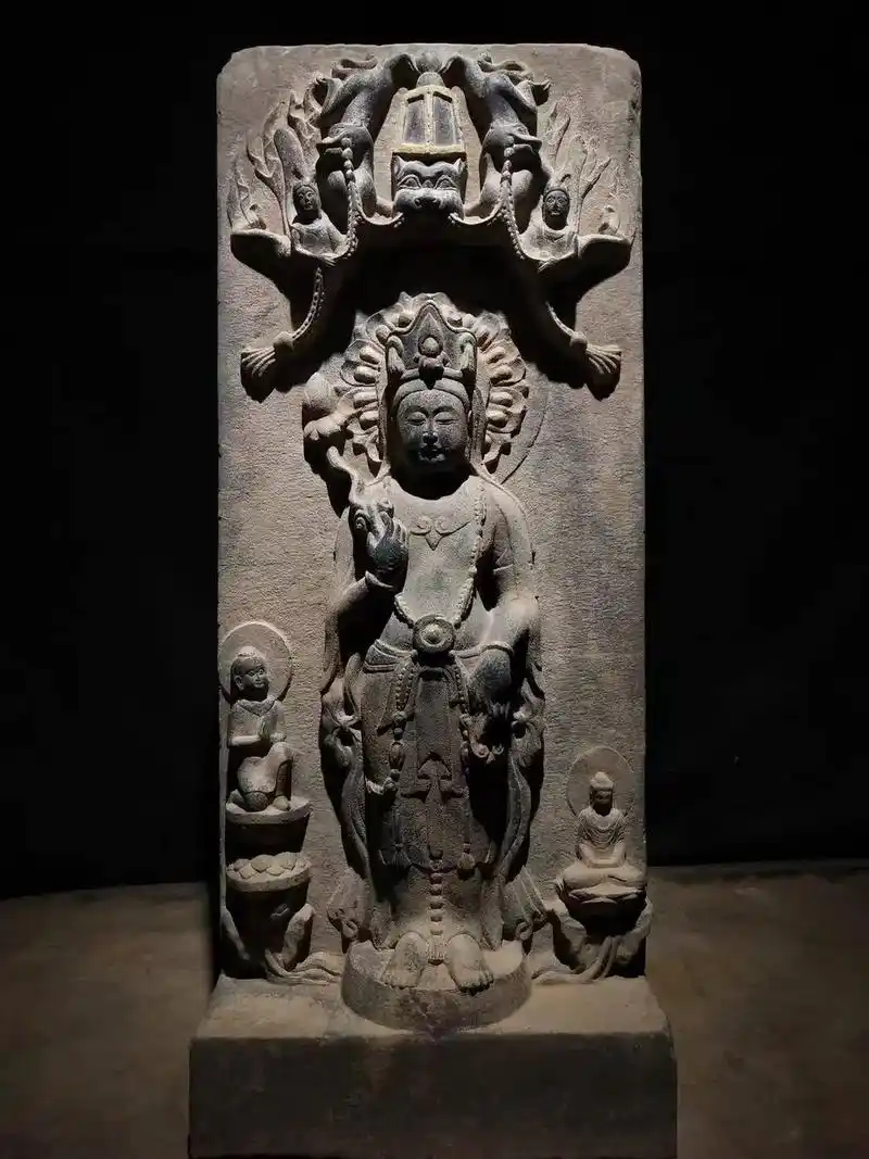 石雕佛像.收到一块石雕,青石童子拜观音,保存完好,包浆浓厚, - 抖音