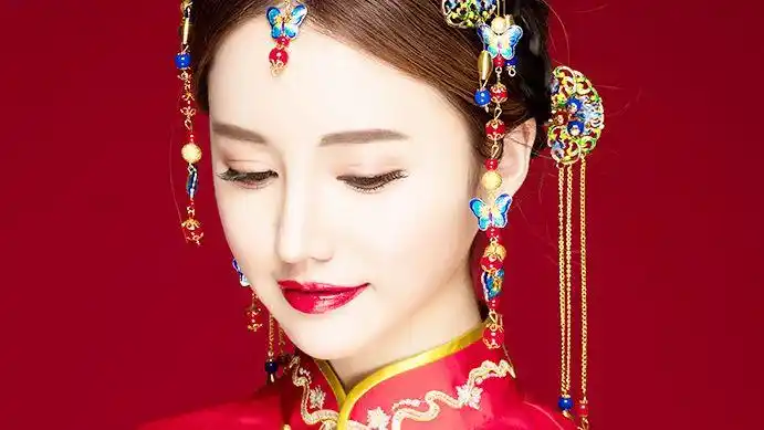 新娘妆视频上海荟艺古装新娘造型 绝世倾城惹人怜!