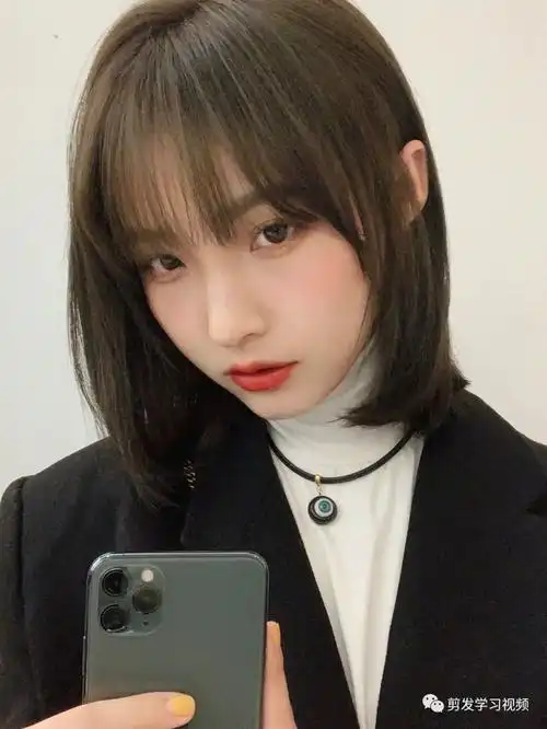 瞬间减龄甜美女生发型参考,清新甜美很有活力也可气质系适合圆脸减龄