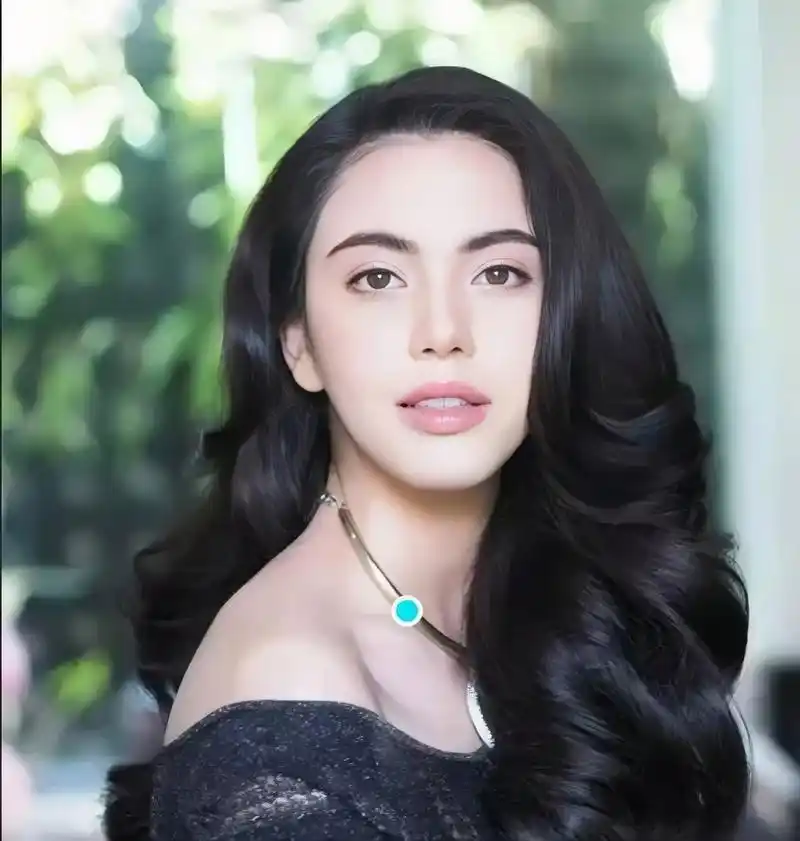 泰国女星mai,也是一位人气超高的网红.