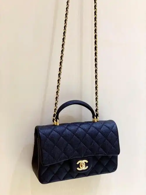 chanel经典之cf大mini带手腕版本as2431黑色