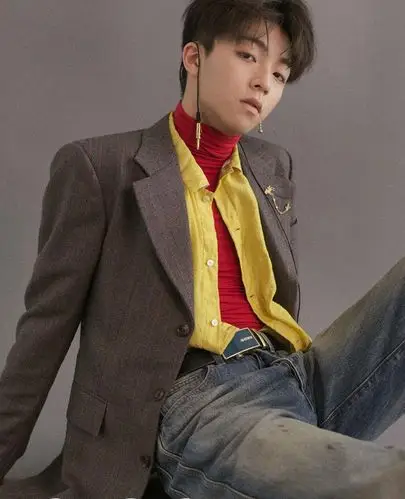 ninepercent陈立农全新时尚大片出炉雅痞绅士丢掉奶里奶气