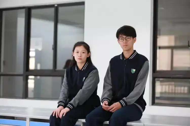 沪上最美高中阶段学校校服图鉴_上海市