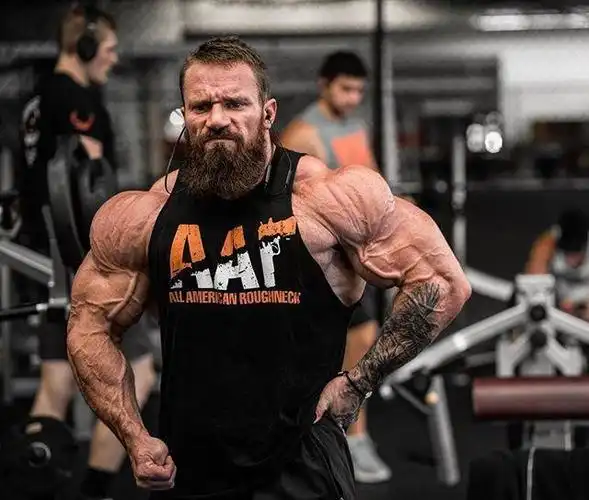 健美巨兽使用药物成瘾单亲父亲只为能给孩子更好的生活条件