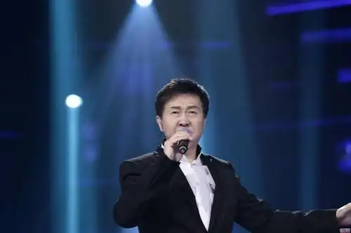 图集他的作品付笛声,1966年5月14日出生于河北省唐山市迁安市,与妻子