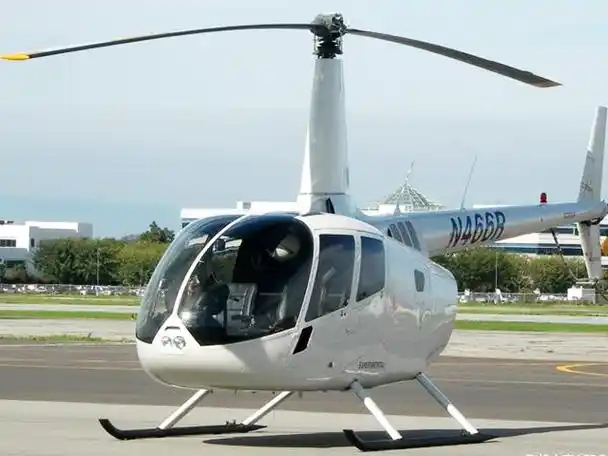 笔者认为,r66型直升机非常出色.