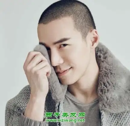 五款男士方寸发型图片 示范男士方寸发型如何扎