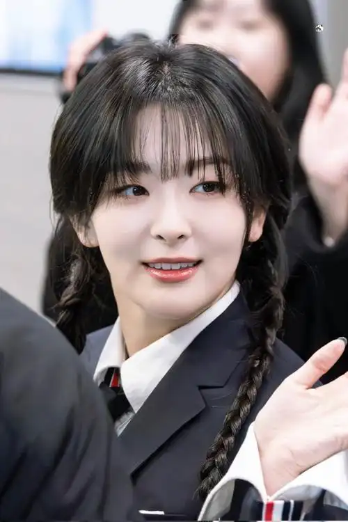 姜涩琪可爱风暴