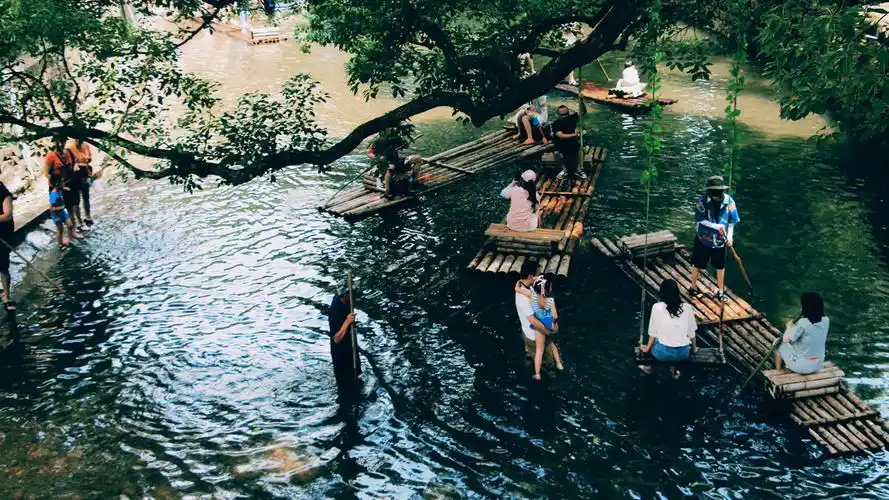 绍兴平水网红水上秋千溪上村